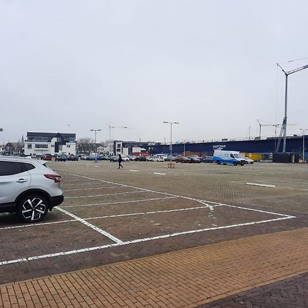 Bij De Haven Op Urk Lejlighed Eksteriør billede